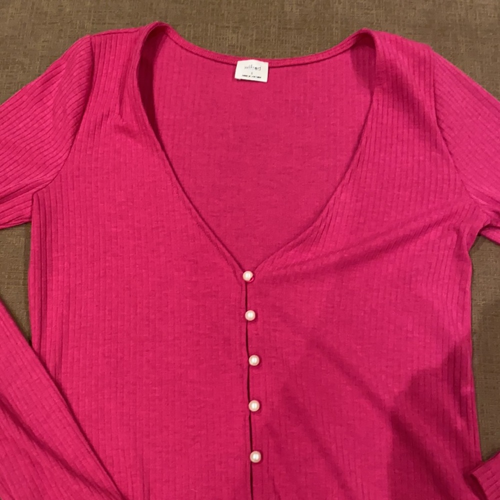 Nwot Aritzia top